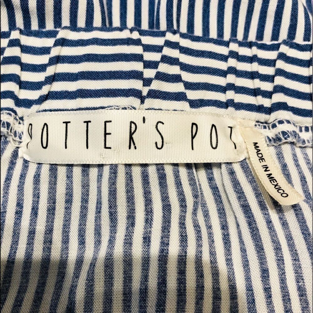 Potter’s Pot Striped Off Shoulder Top Size Small - Picture 5 of 5